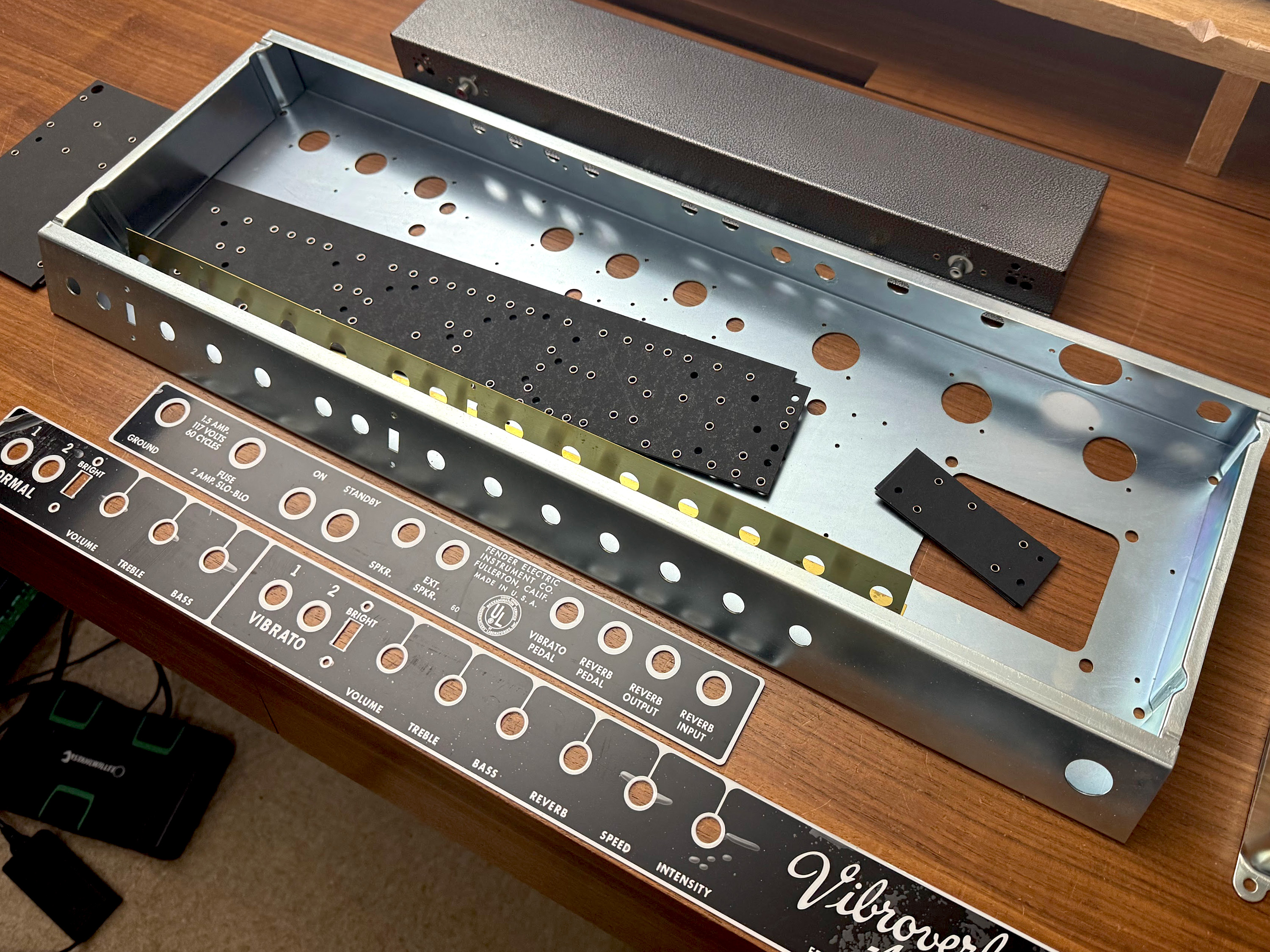 '64 Vibroverb Build Process