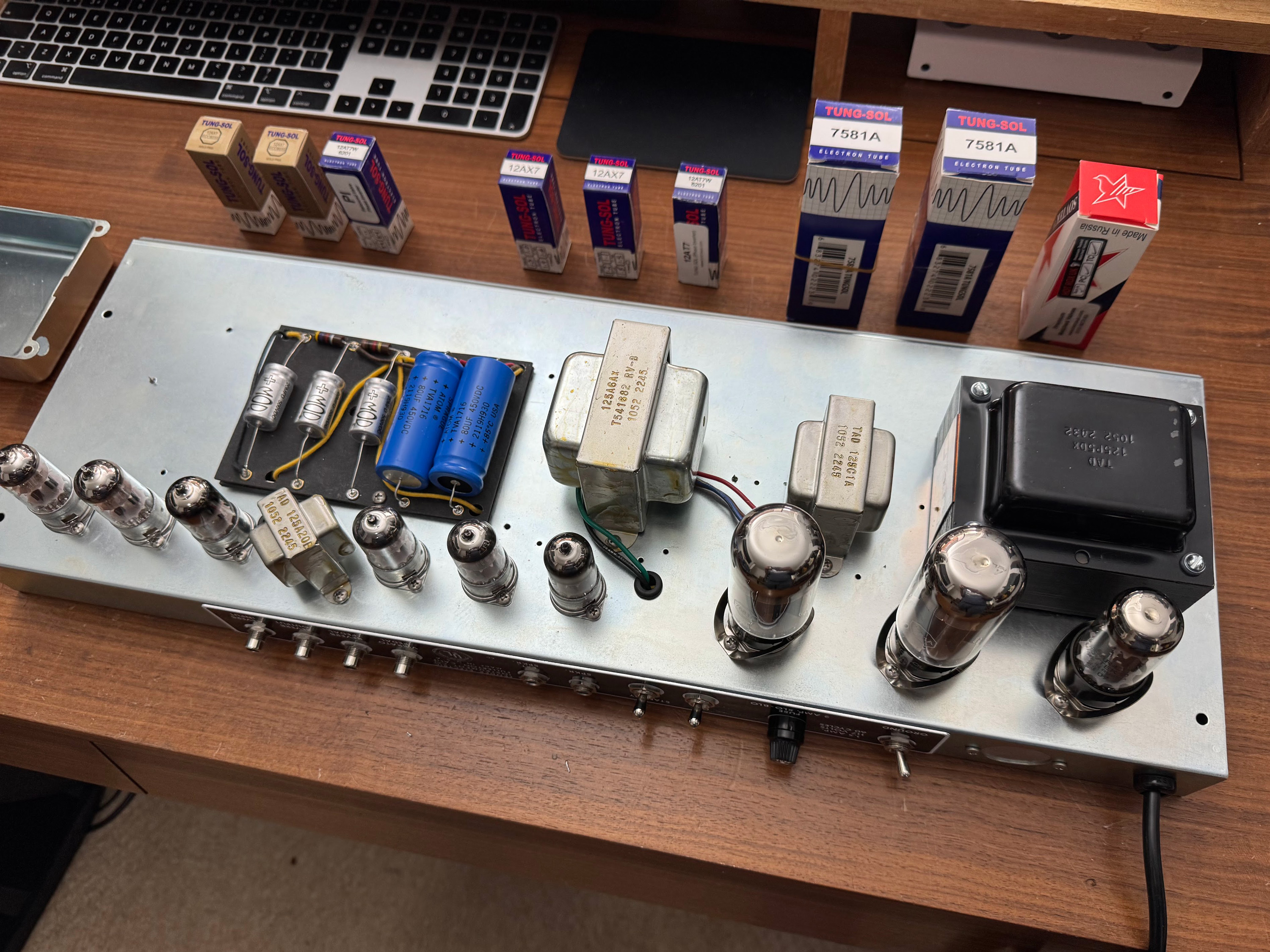 '64 Vibroverb Build Process